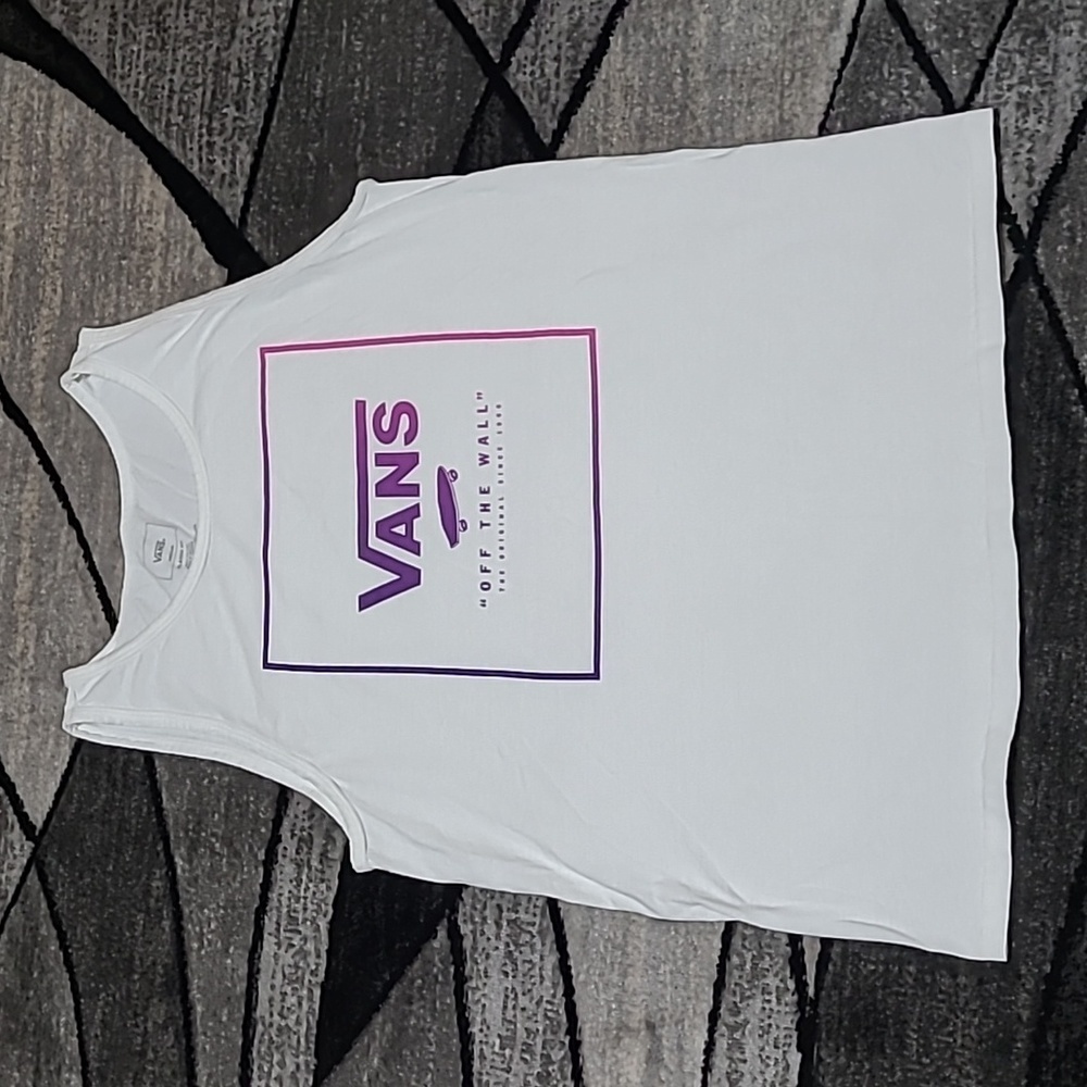 VANS OFF THE WALL THE ORIGINAL SINCE 1966 OMBRE LOGO CLASSIC FIT TANK-TOP